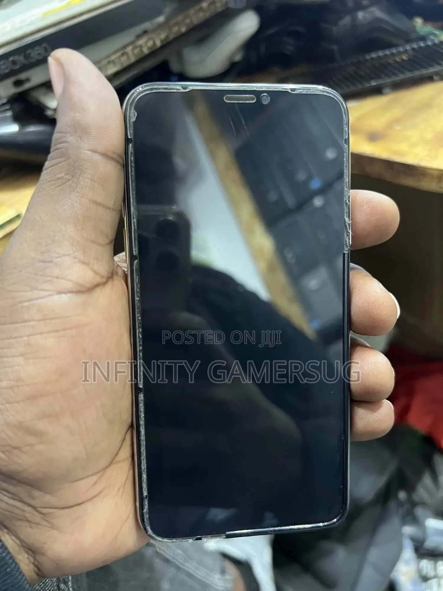 Apple iPhone X 64 GB White