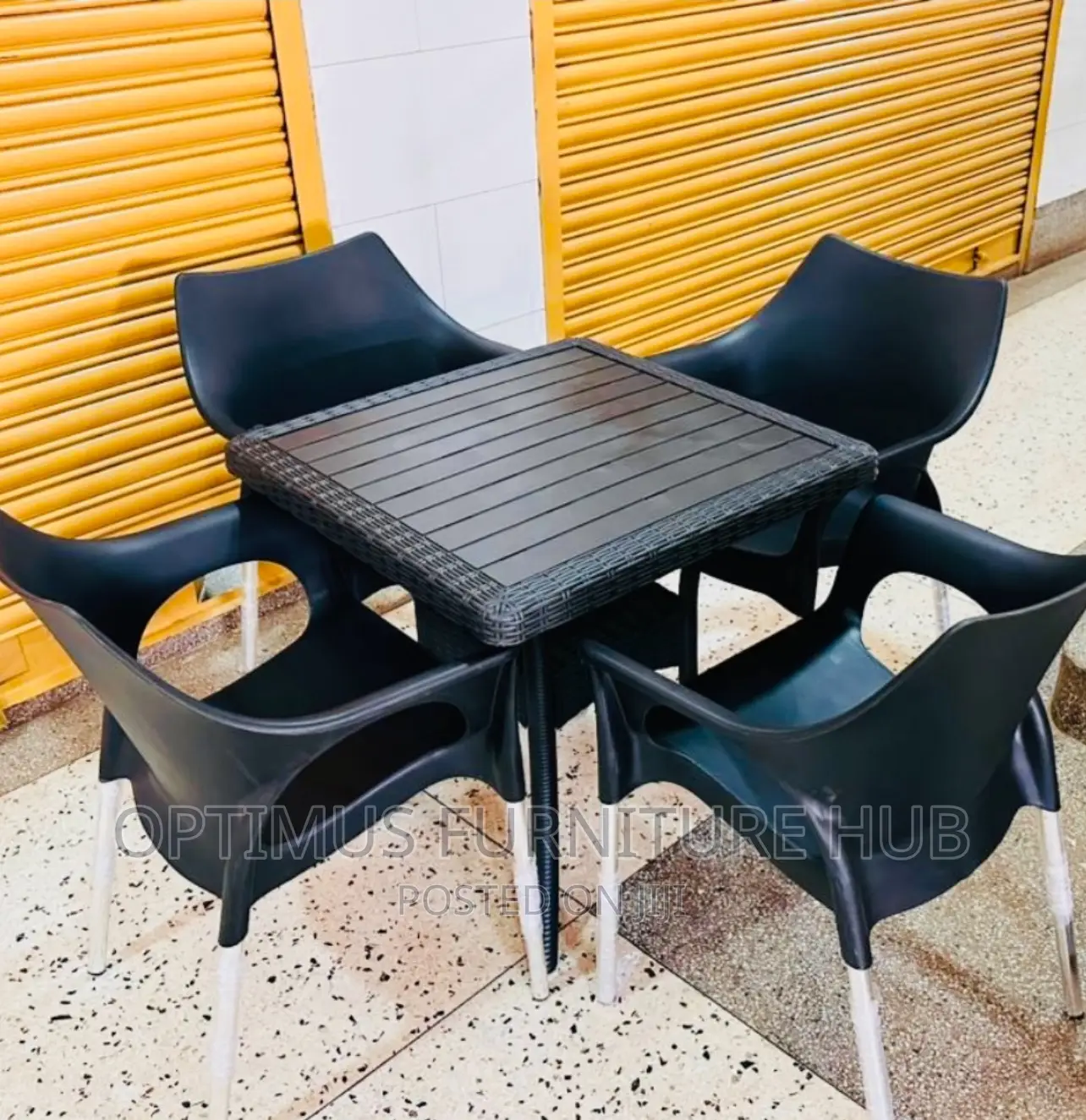 Black Outdoor Set (Hard Plastic)