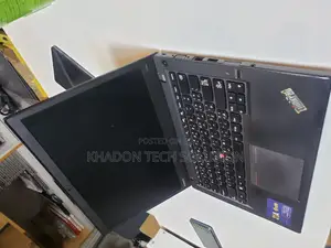 Laptop Lenovo ThinkPad T440s 4GB Intel Core I5 HDD 500GB