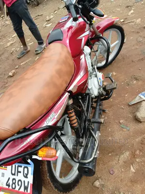 Bajaj CT 110X 2023 Red