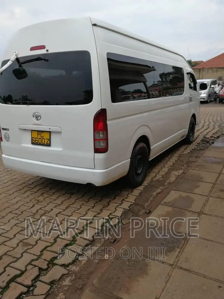 Toyota Hiace Drone High Roof for Hire