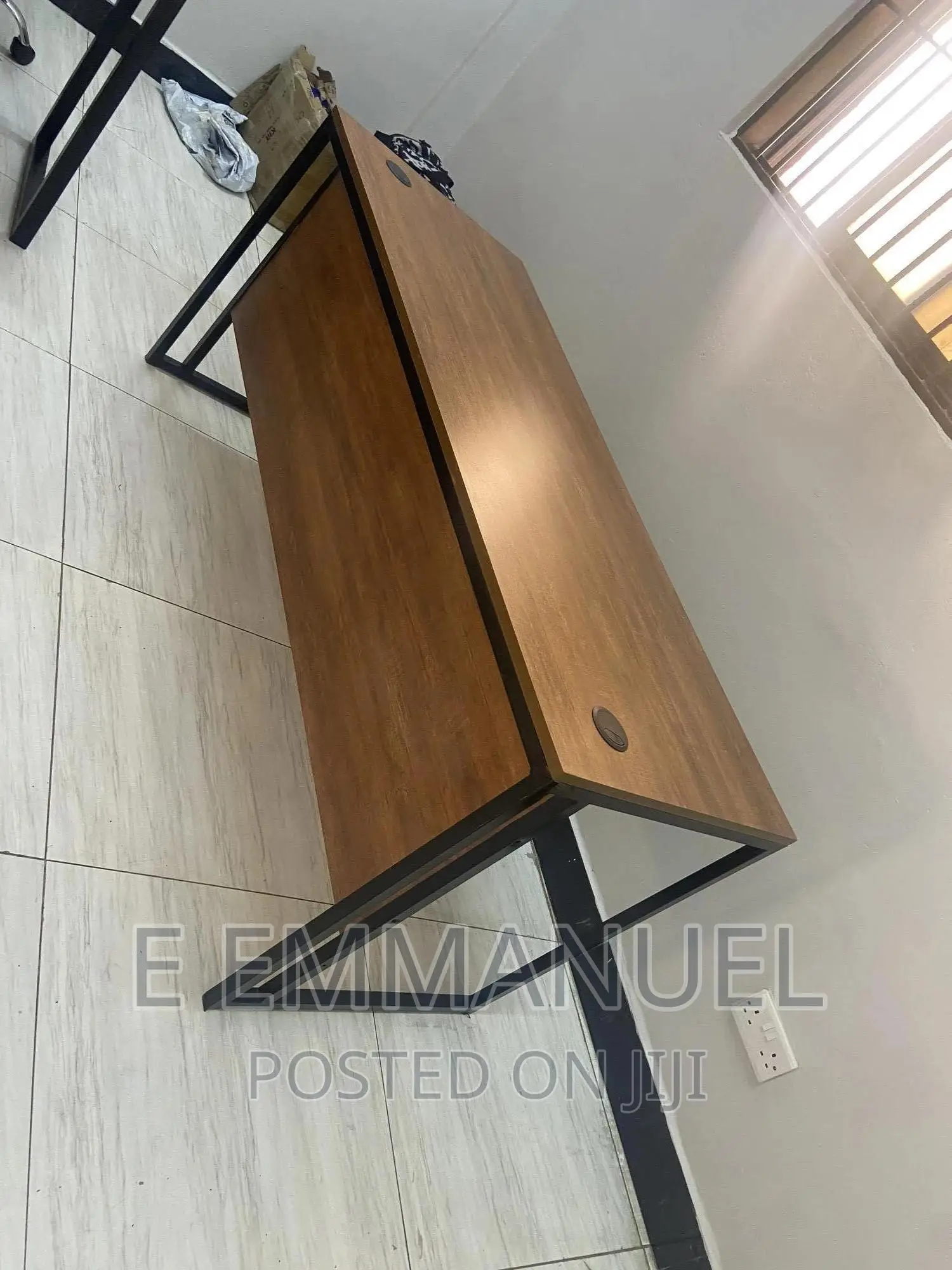 Office Furniture/ Two Seater Workstation/ Table