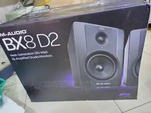 Photo - Studio Monitors Bx 8 D2
