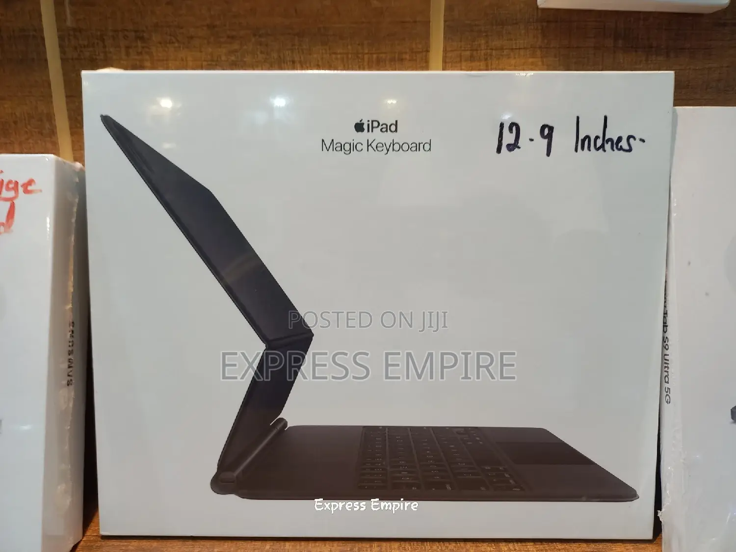 12.9 Inch iPad Magic Keyboard