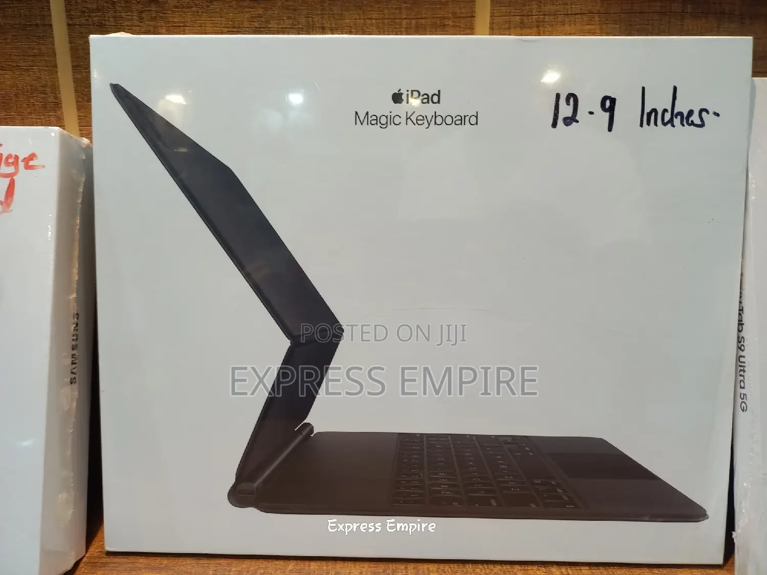12.9 Inch iPad Magic Keyboard