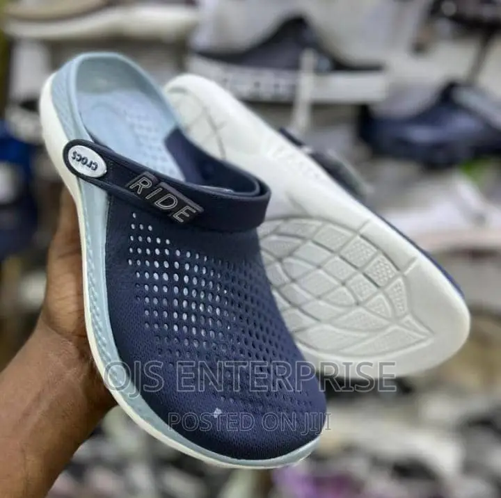 Lite Ride Crocs