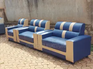 Memorable Five Seaters Sofas