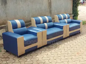 Memorable Five Seaters Sofas