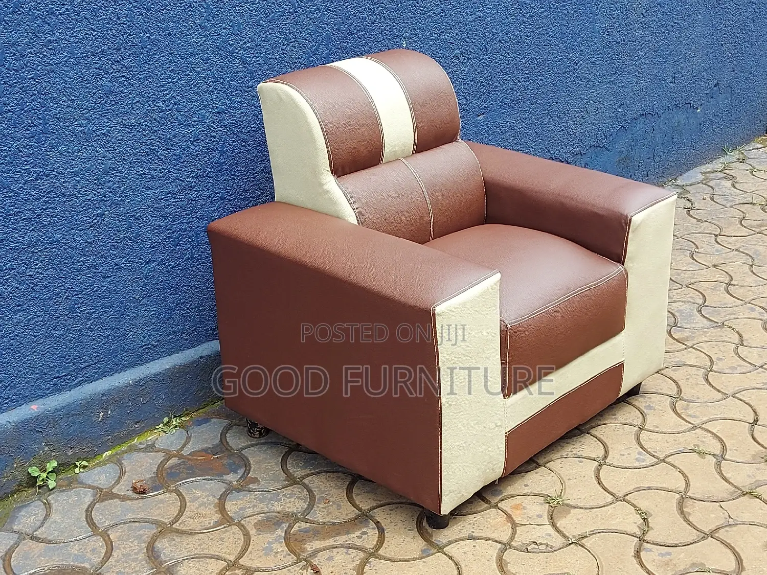 Elegant Single Seater Sofa