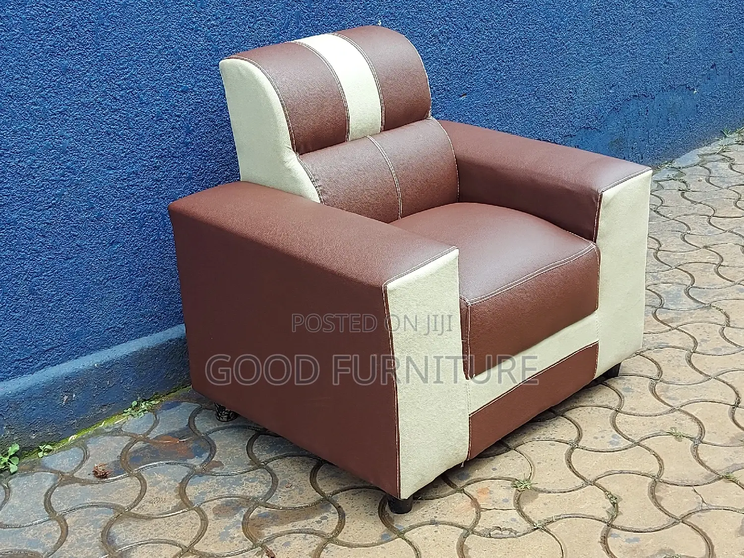Elegant Single Seater Sofa