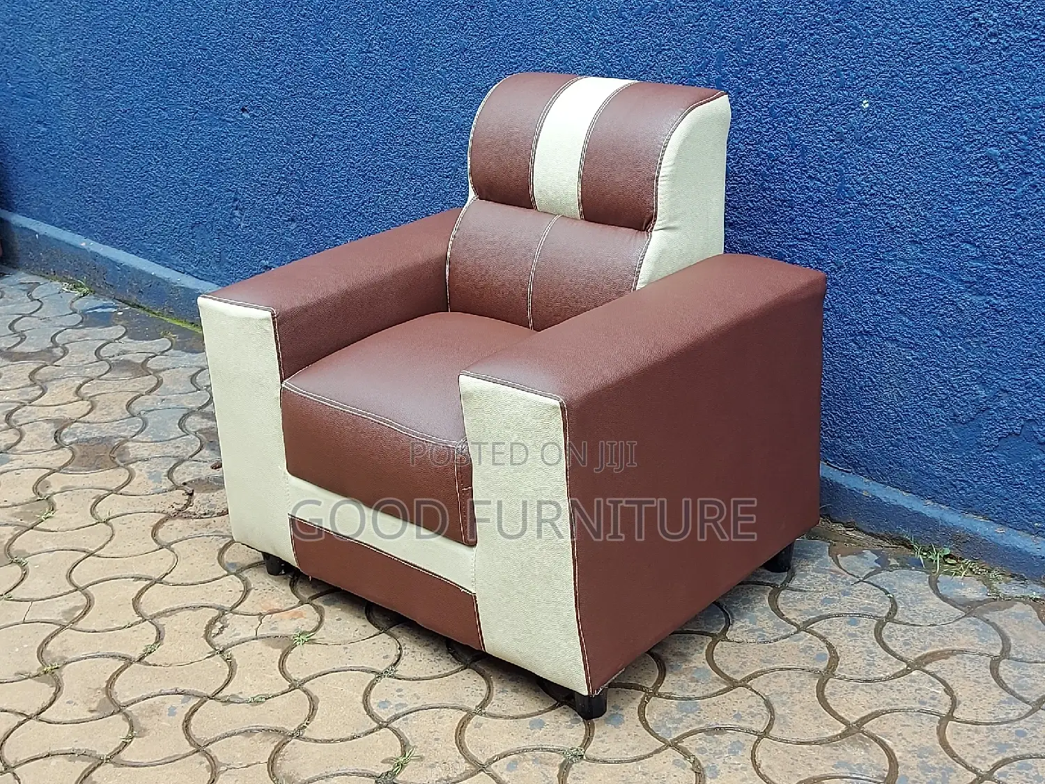 Elegant Single Seater Sofa