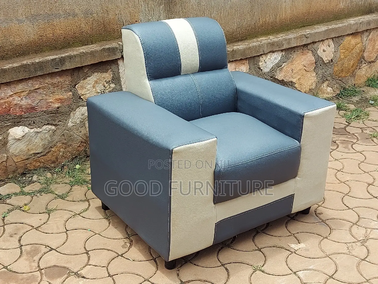 Attractive Single Seater Sofa