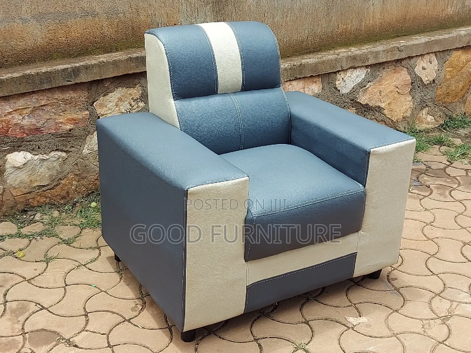 Attractive Single Seater Sofa