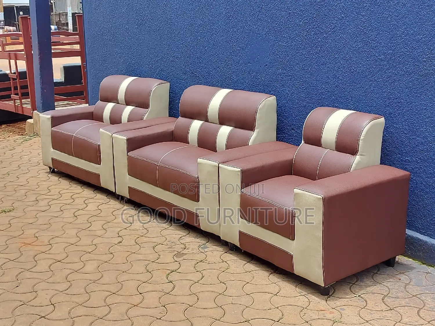 Crystal Clean Five Seaters Sofas