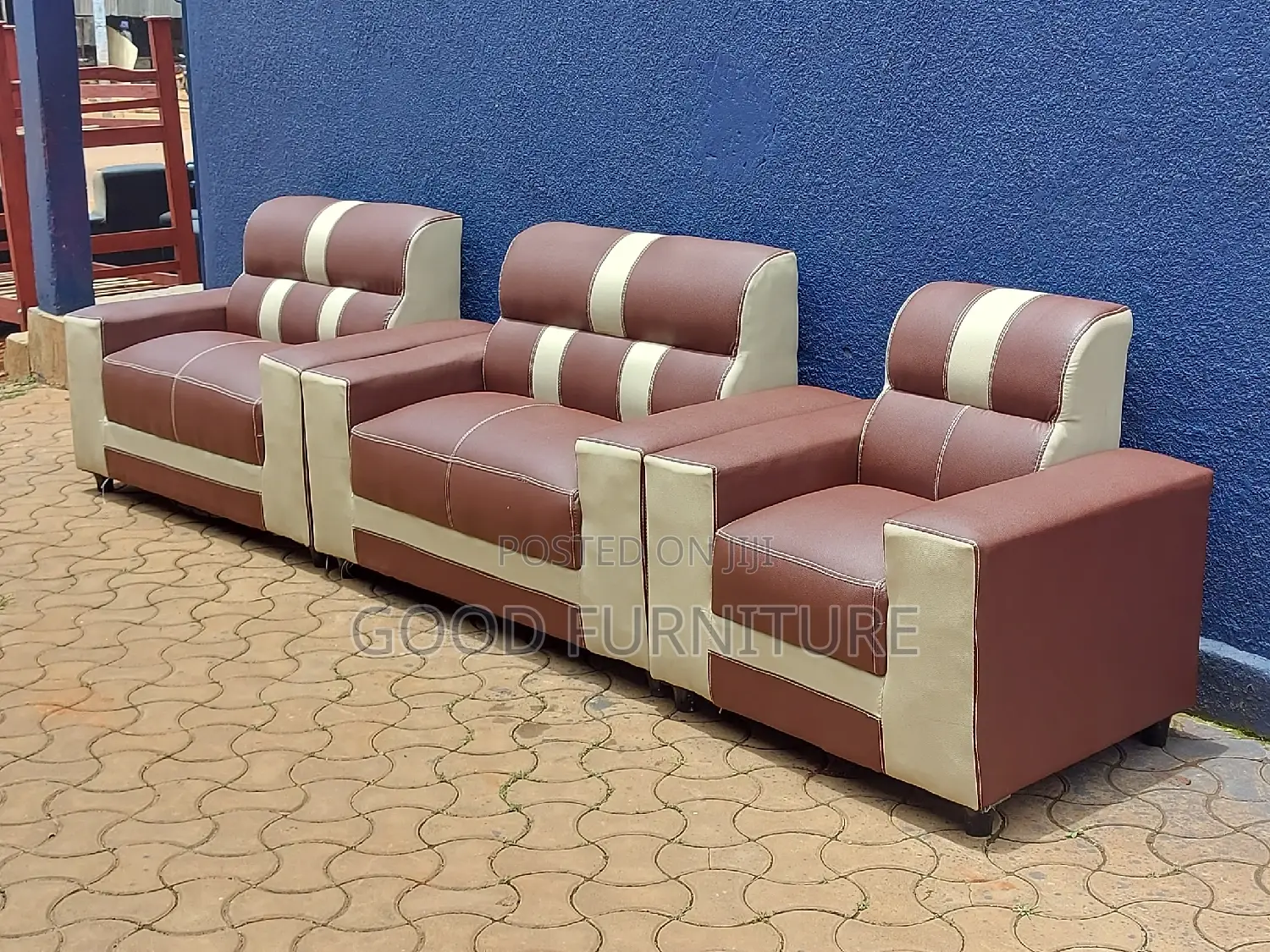 Crystal Clean Five Seaters Sofas
