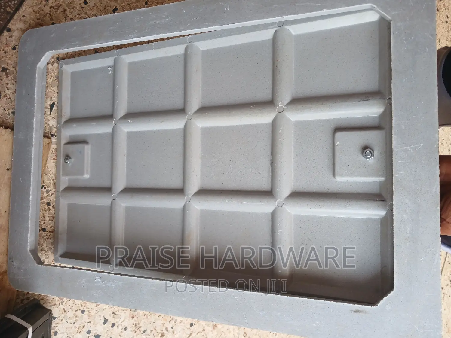Manhole Covers 01acc