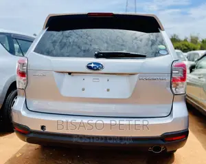 Subaru Forester 2.0XT Premium AWD 2016 Silver