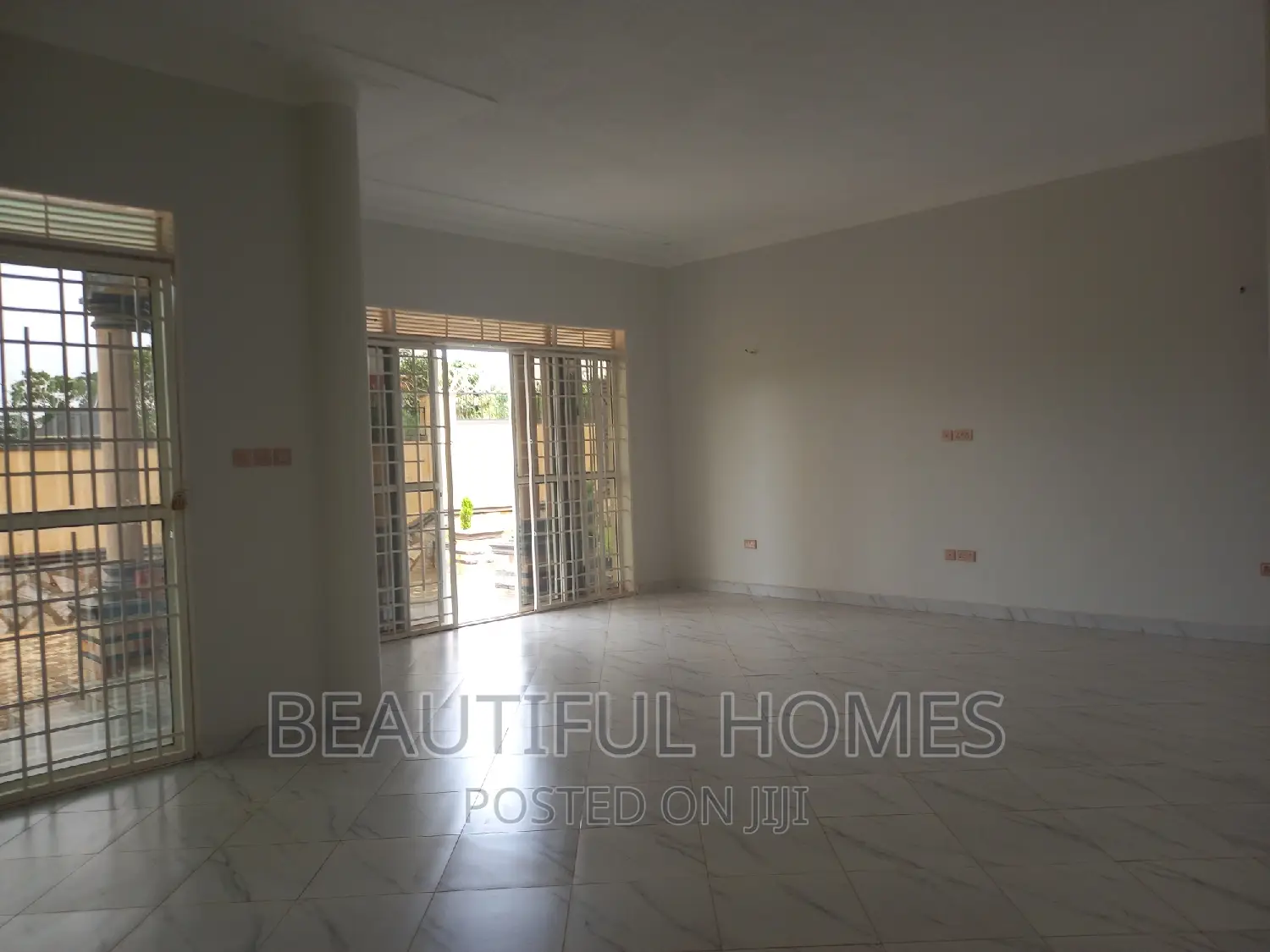 Furnished 4bdrm House in Kitende, Ssabagabo-Makindye for sale