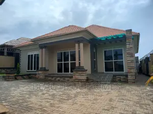 Furnished 4bdrm House in Kitende, Ssabagabo-Makindye for sale