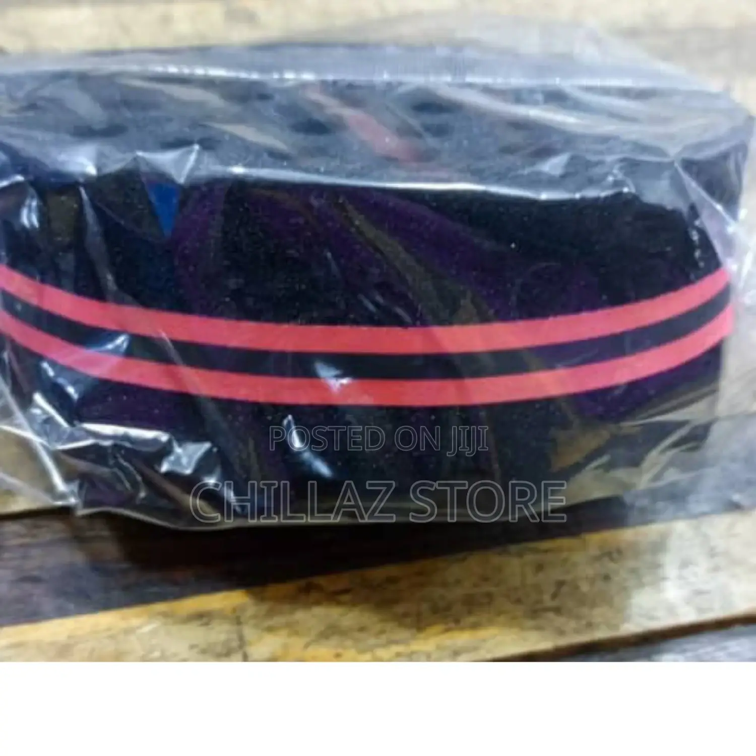 A Set of 4 Hair Sponge Brush.