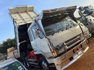 Fuso 10tyres 8dc11
