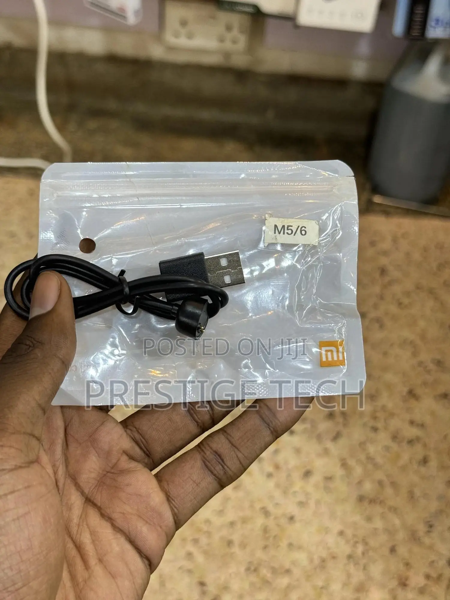 Mi Band 7 and Band 6 Charger