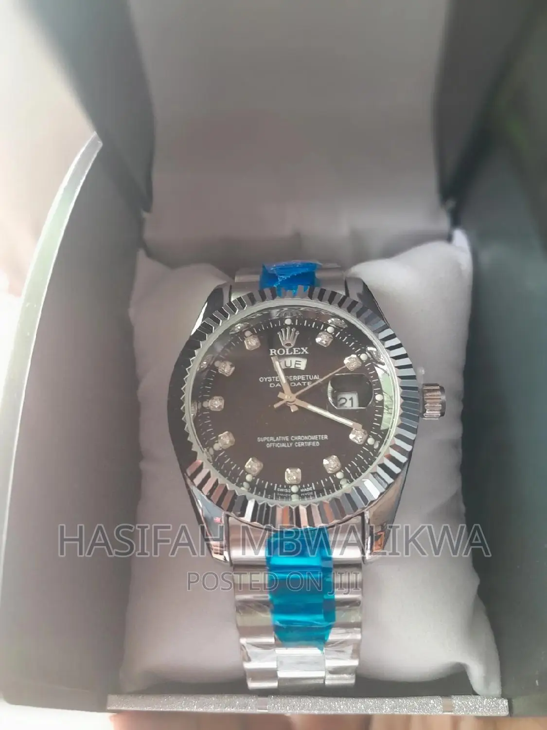 Silver Rolex Men's Watch With a Gift Box
