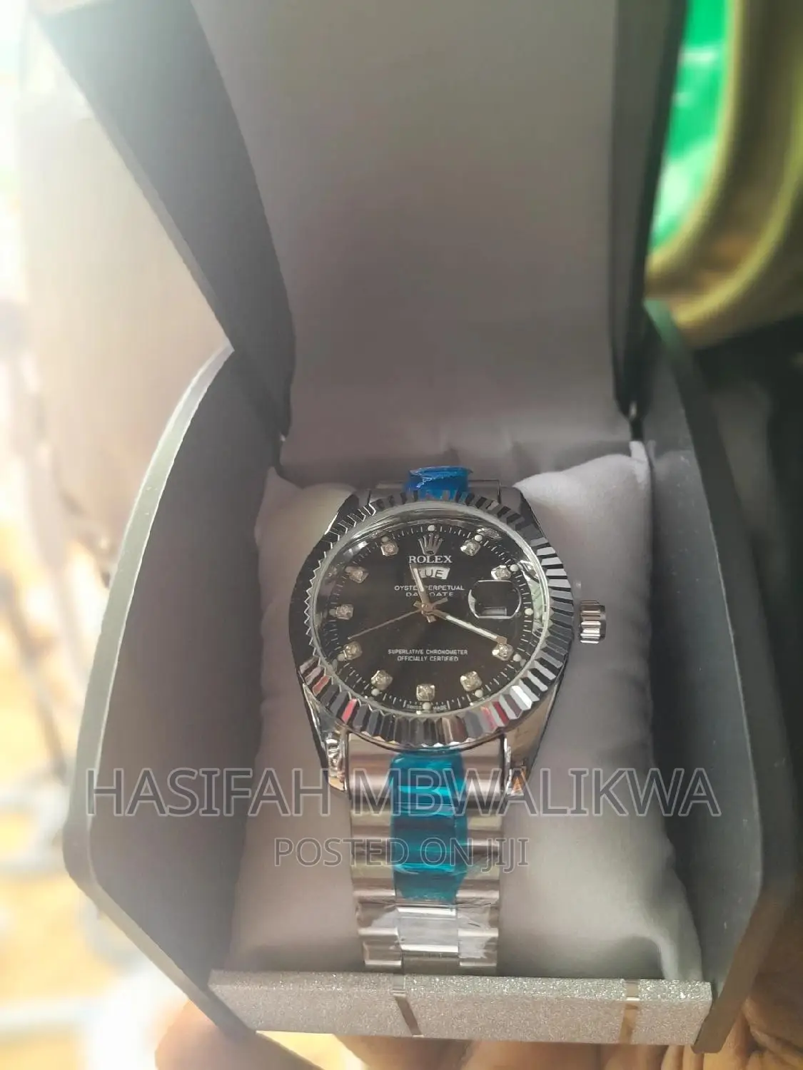 Silver Rolex Men's Watch With a Gift Box