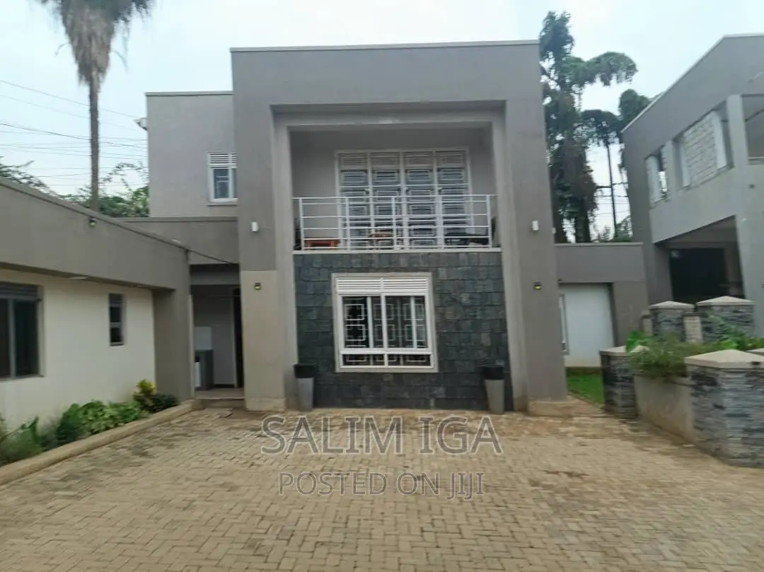 Furnished 3bdrm Townhouse / Terrace for rent