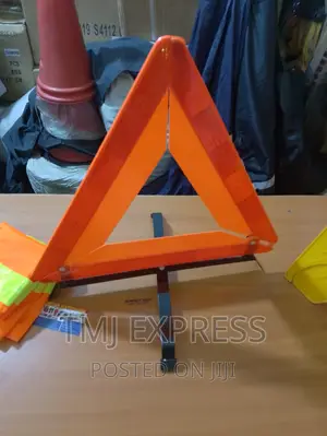Triangle Reflectors