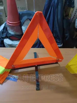 Triangle Reflectors