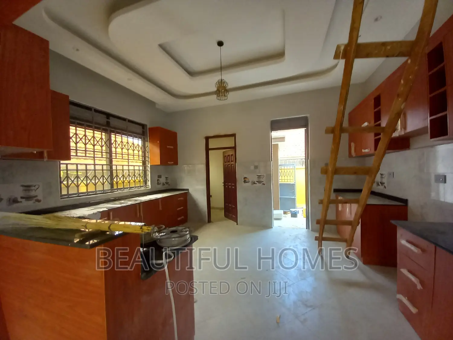 Furnished 5bdrm Bungalow in Bwebajja, Central Division for sale