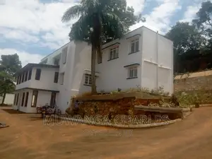 5bdrm Duplex in Fs Properties Ltd, Central Division for rent