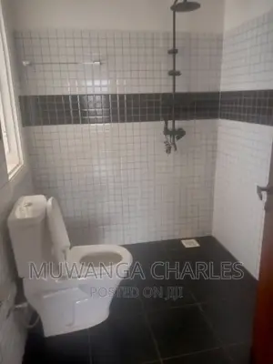 5bdrm Duplex in Fs Properties Ltd, Central Division for rent