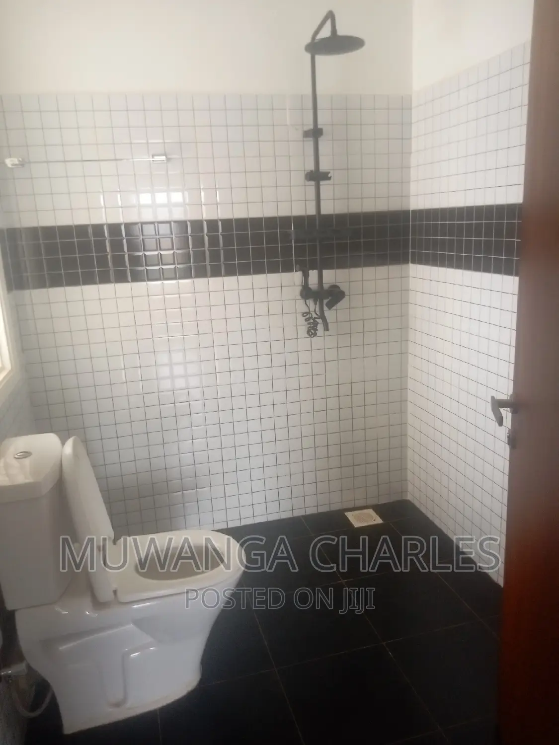 5bdrm Duplex in Fs Properties Ltd, Central Division for rent