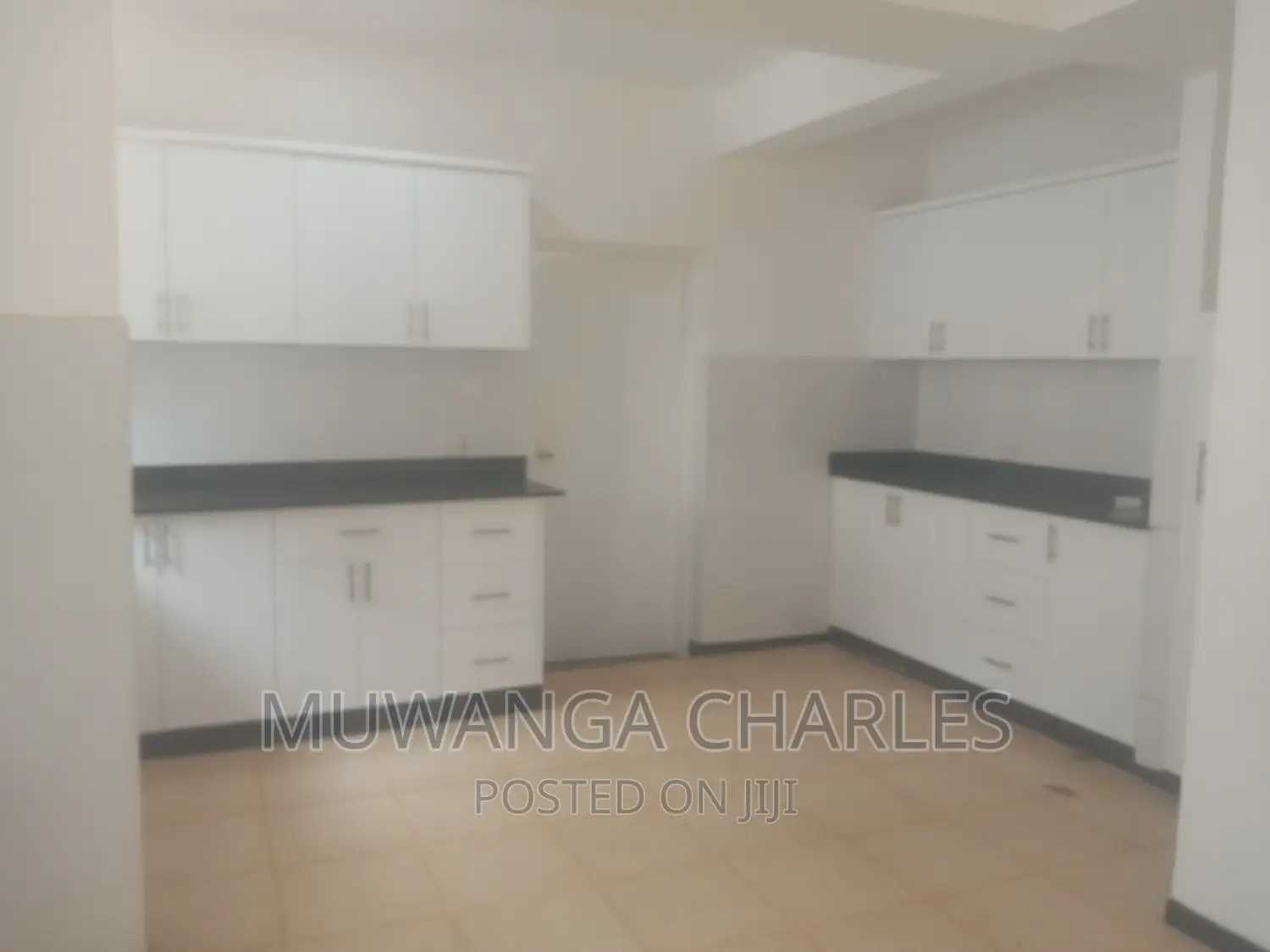 5bdrm Duplex in Fs Properties Ltd, Central Division for rent