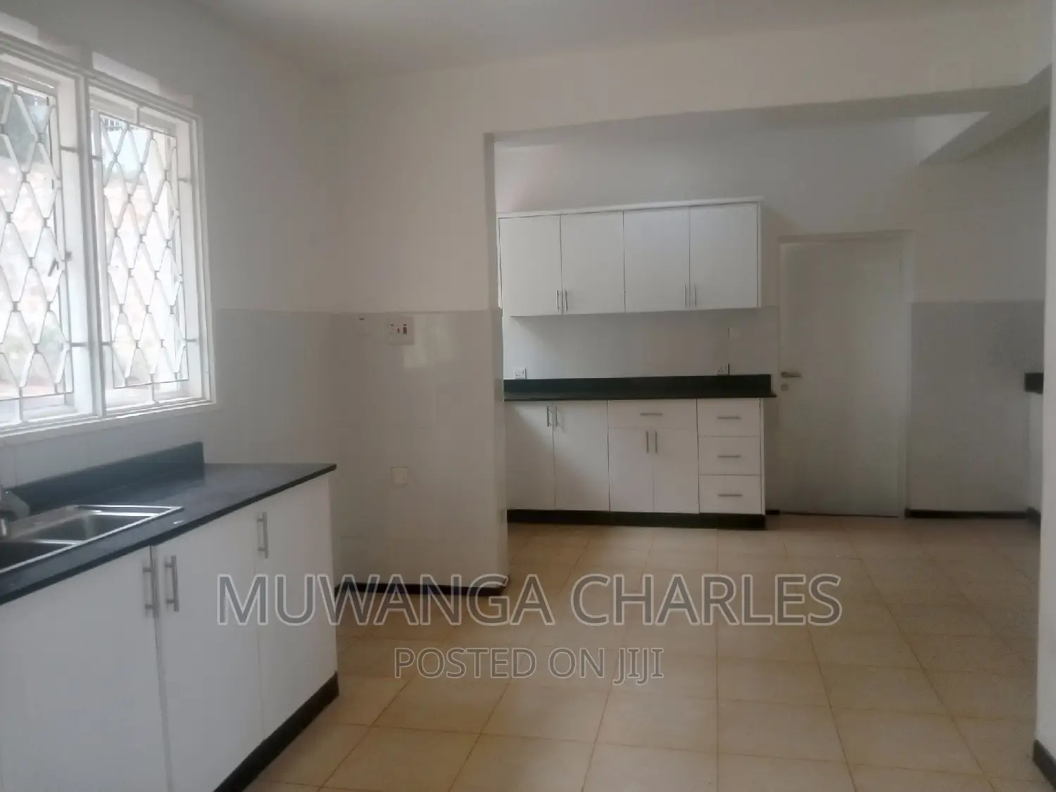 5bdrm Duplex in Fs Properties Ltd, Central Division for rent