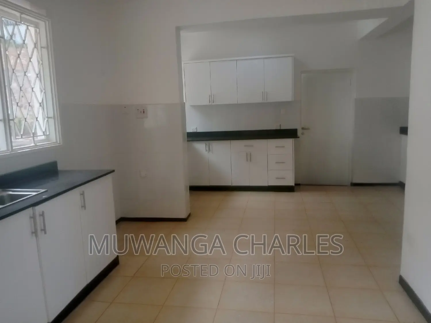 5bdrm Duplex in Fs Properties Ltd, Central Division for rent
