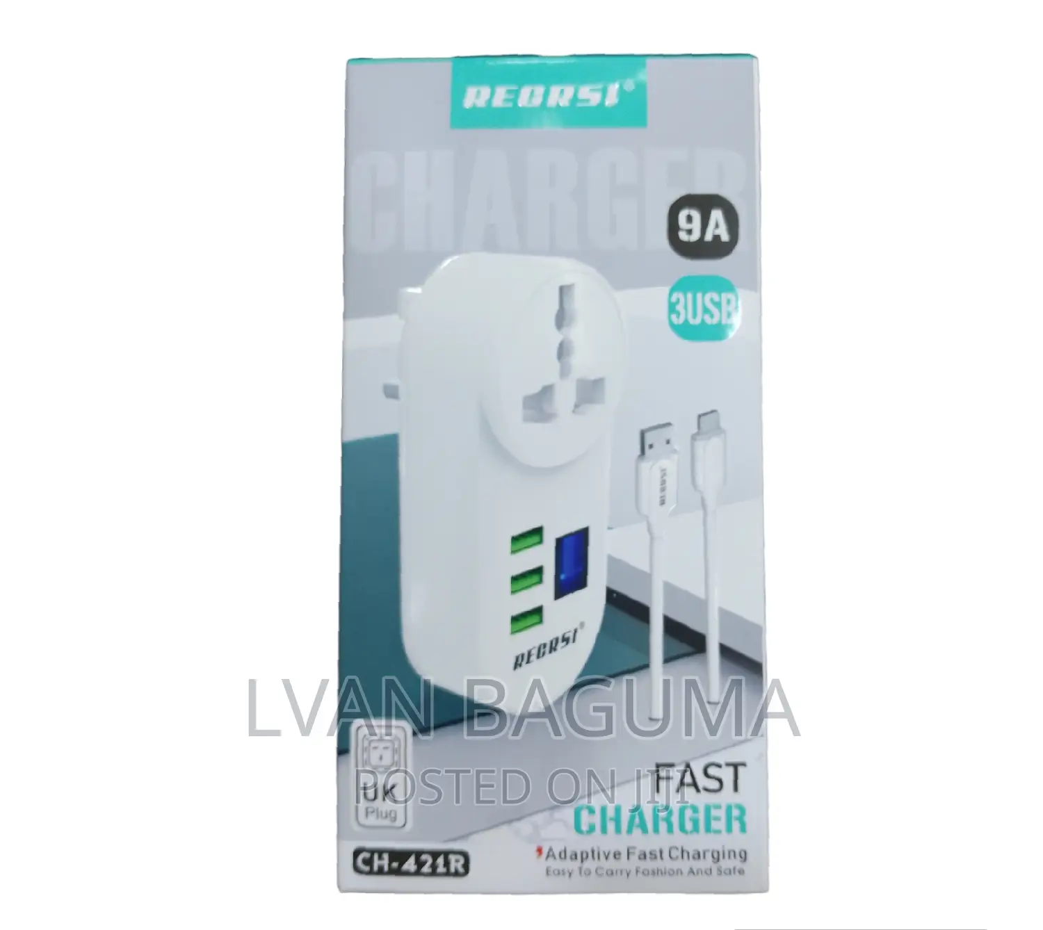 RECRSI Fast Charger - 3 USB Port, 1 Power Socket