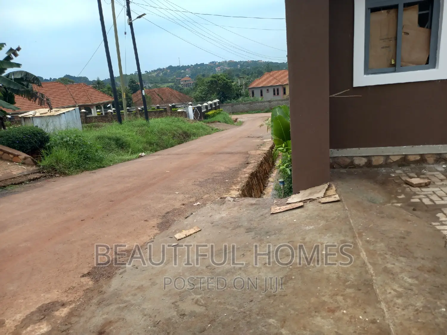 Furnished 5bdrm House in Bwebajja Akright, Central Division for sale
