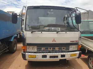 Photo - Fuso Mitsubishi Truck