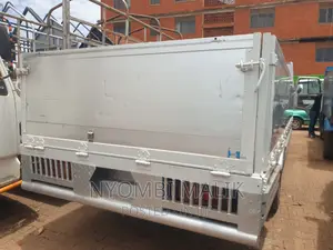 Fuso Mitsubishi Truck