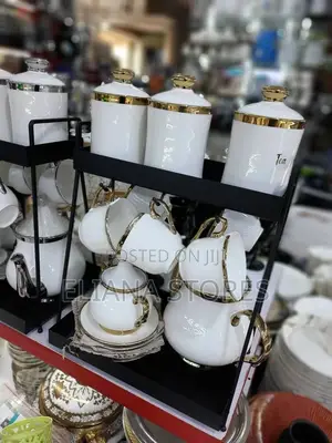 Executive Gold Line Tea Cup Set