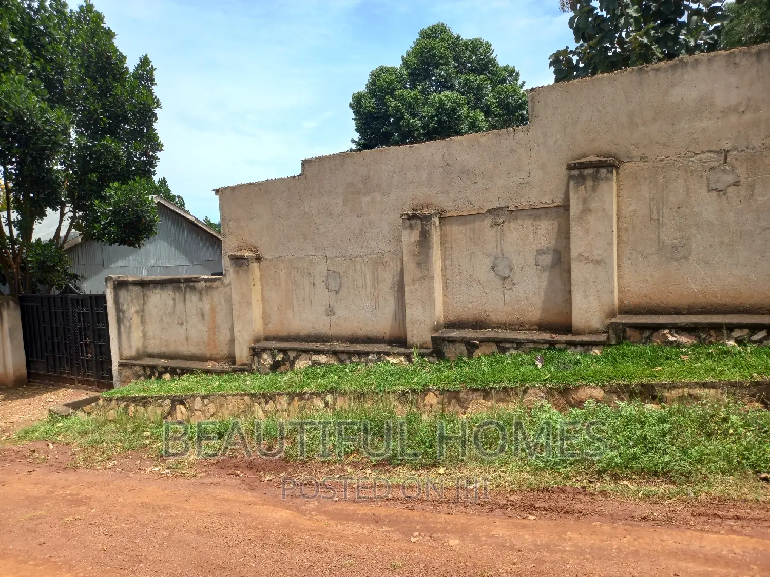 One Acre in Kitende Sekiwungu on Sell