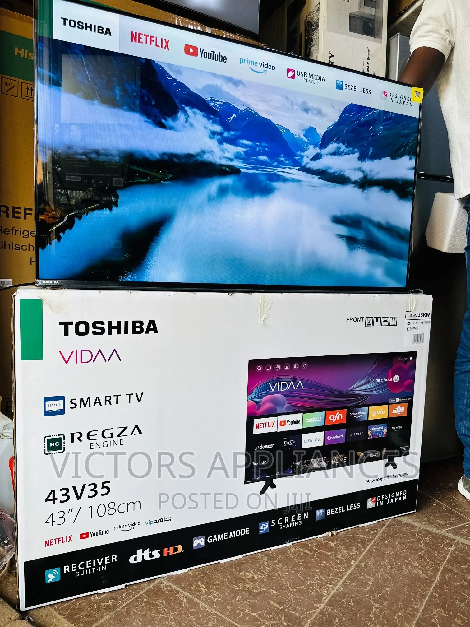 TOSHIBA 43” Frameless Smart Tv