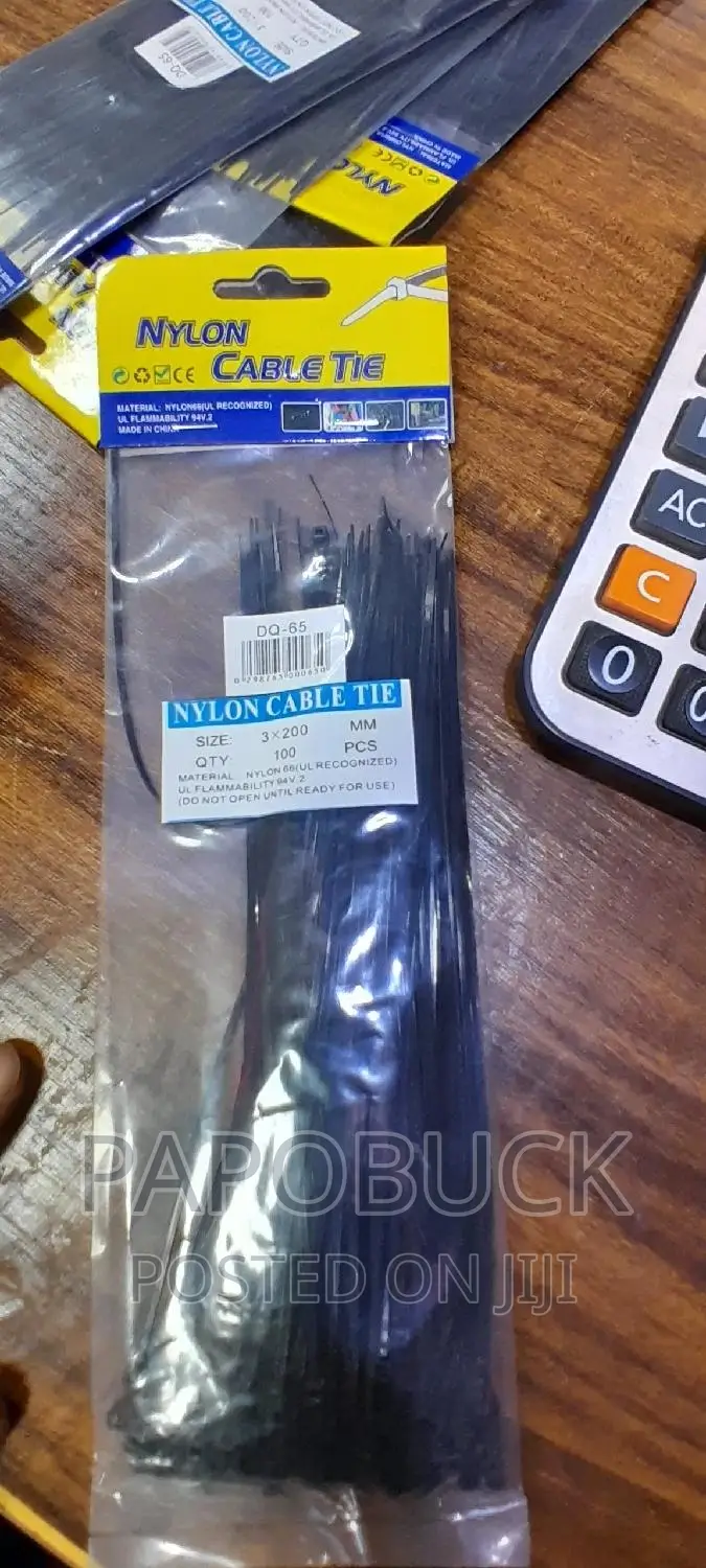 100pcs Nylon Cable Ties