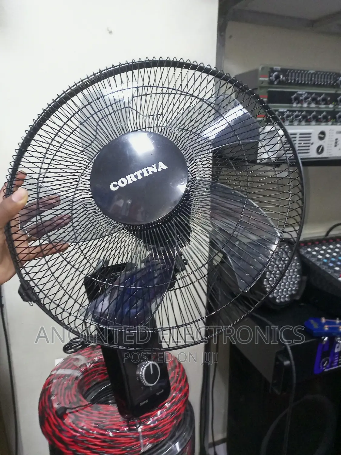 Cortina Wall Fans Black