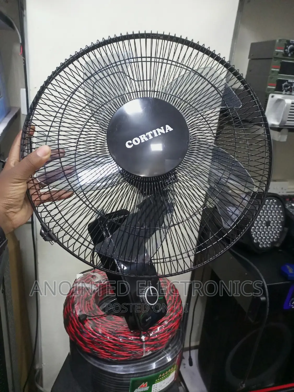 Wall Fans Black Cortina