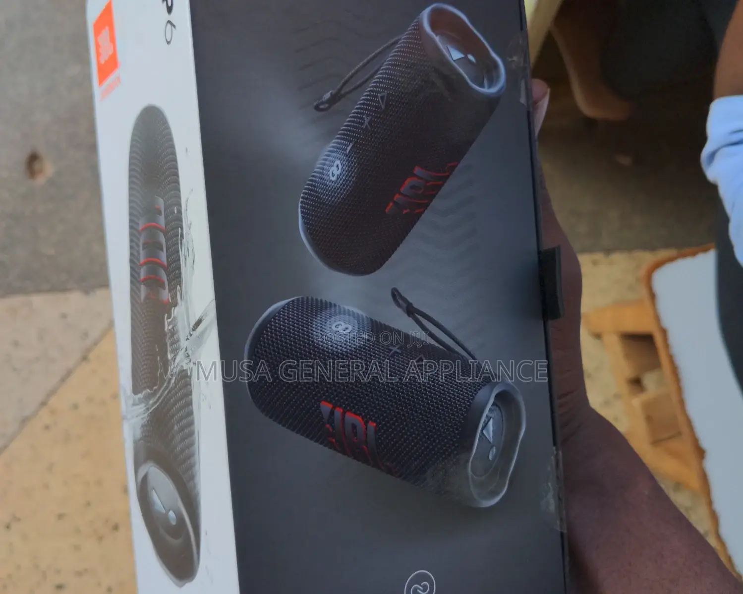 Flip 6 JBL Speaker