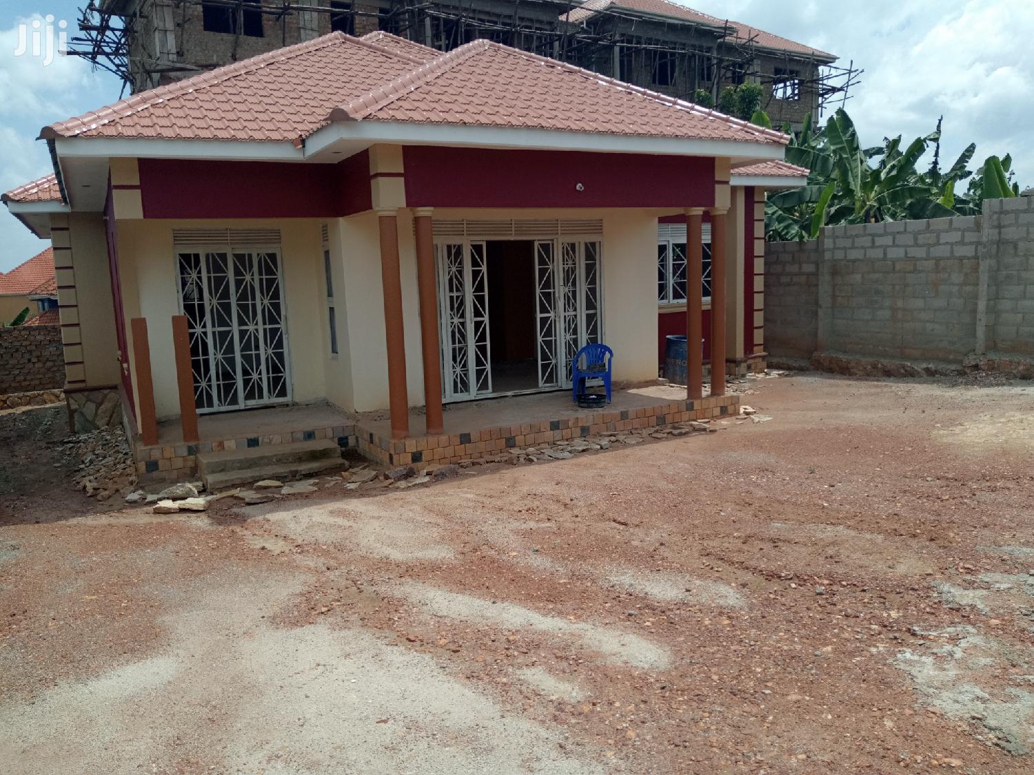 Kiira Executive Feel Bungaloo On Sale